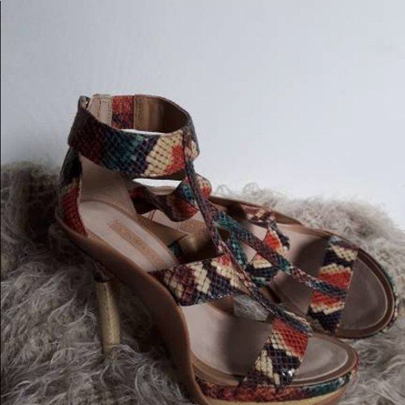 BCGBmaxaziria Daniela HH Exotic Day Sandals! Bundle!$$! - Picture 4 of 9